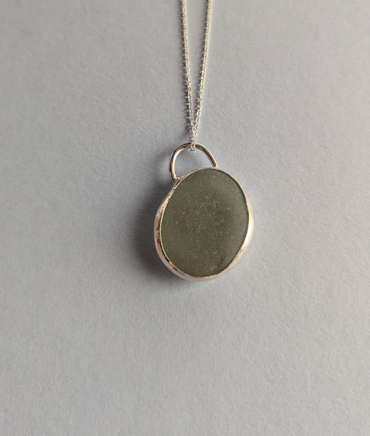 Silver Set Seaglass Pendant Workshop